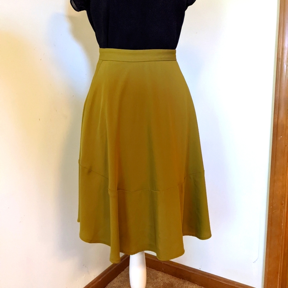 Green Satin(esque) Flowy Skirt